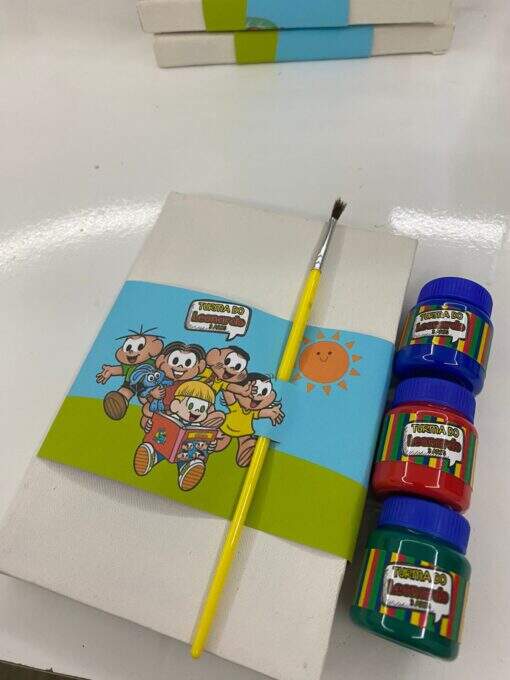 Kit Pintura com Tela, Tintas e Pincel