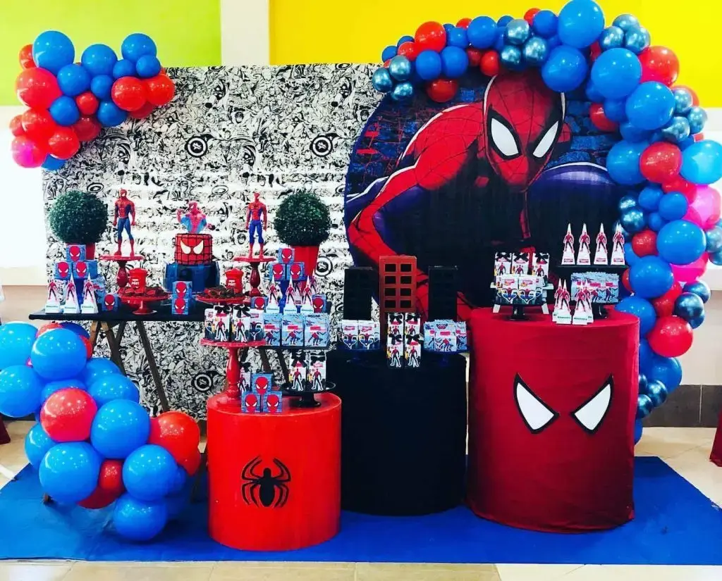 Decoração de festa do Homem-Aranha