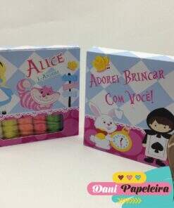 Massinha Personalizada Alice no País das Maravilhas