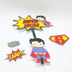Alternative view of Topo de Bolo Superman