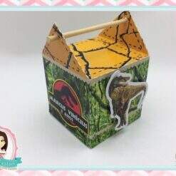 Alternative view of Caixa Madeirinha  Jurassic World