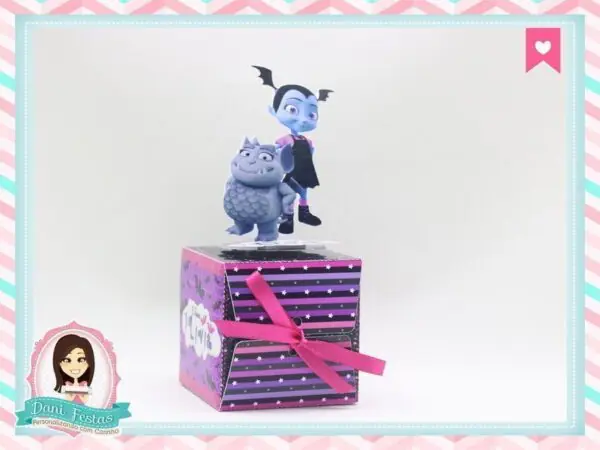 Caixa Cubo Passa Fita Vampirina