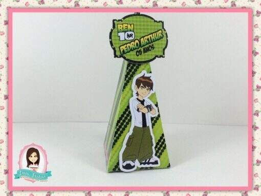 Caixa Pirâmide Ben10