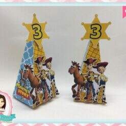Caixa Pirâmide Toy Story