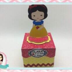 Caixa Quadrada Branca de Neve