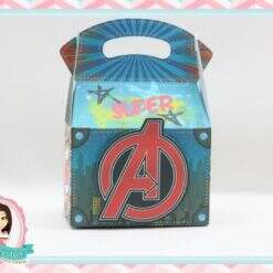 Caixa Estilo Maleta Os Vingadores