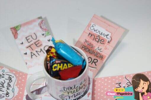 Caixa Explosão com Caneca Personalizada Dia das Mães - Imagem 5